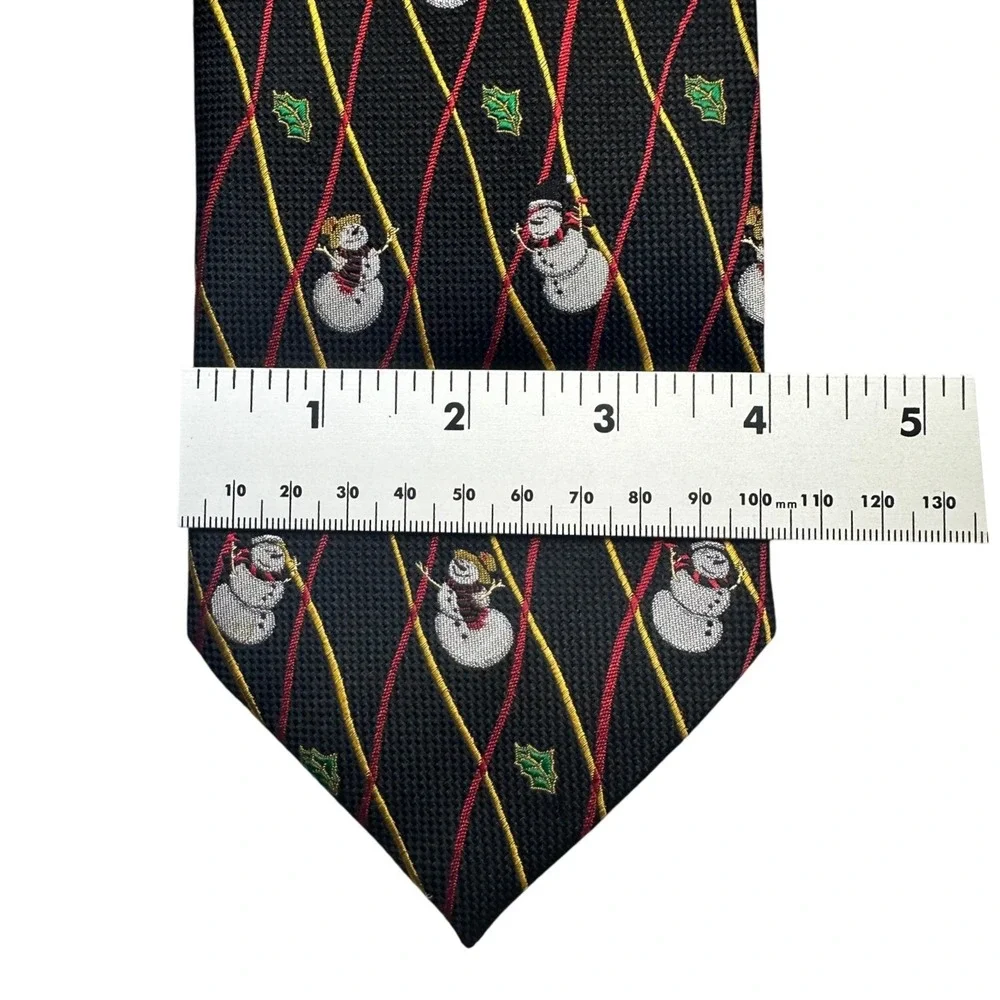 Holiday Traditions All Silk Hand Made Snowman Holly Christmas Necktie‎